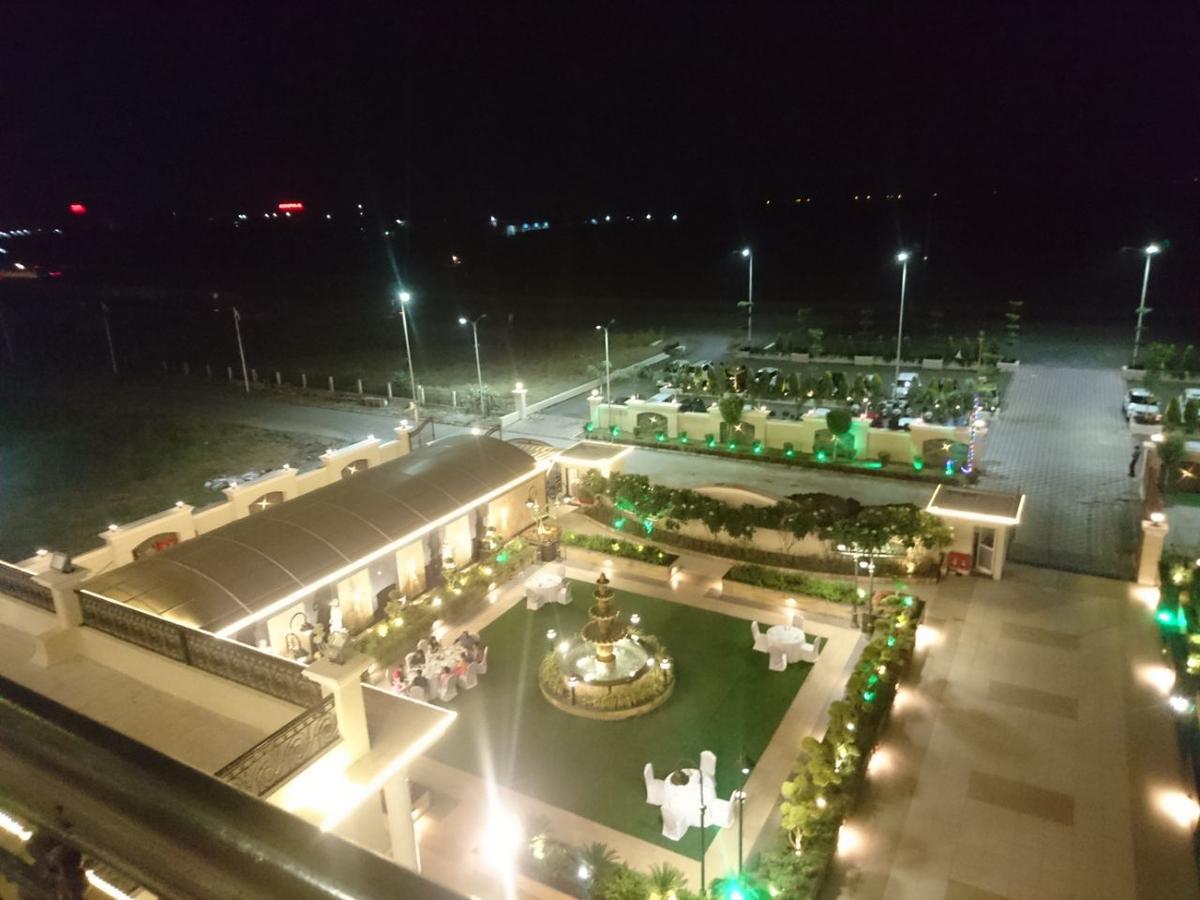 Regenta Central Indore Exterior photo
