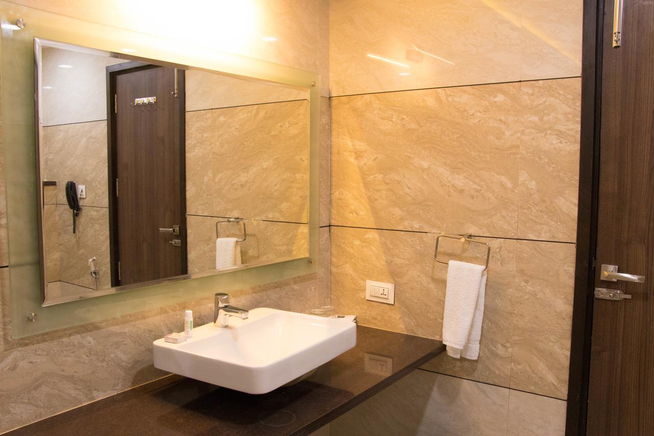 Regenta Central Indore Exterior photo